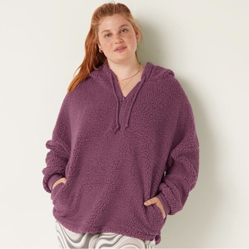 Victoria’s Secret Purple VARSITY SHERPA HALF-ZIP PULLOVER medium